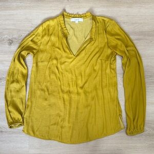 Loft Back Peplum Blouse Color: Sunny Chartreuse Size XS extra small